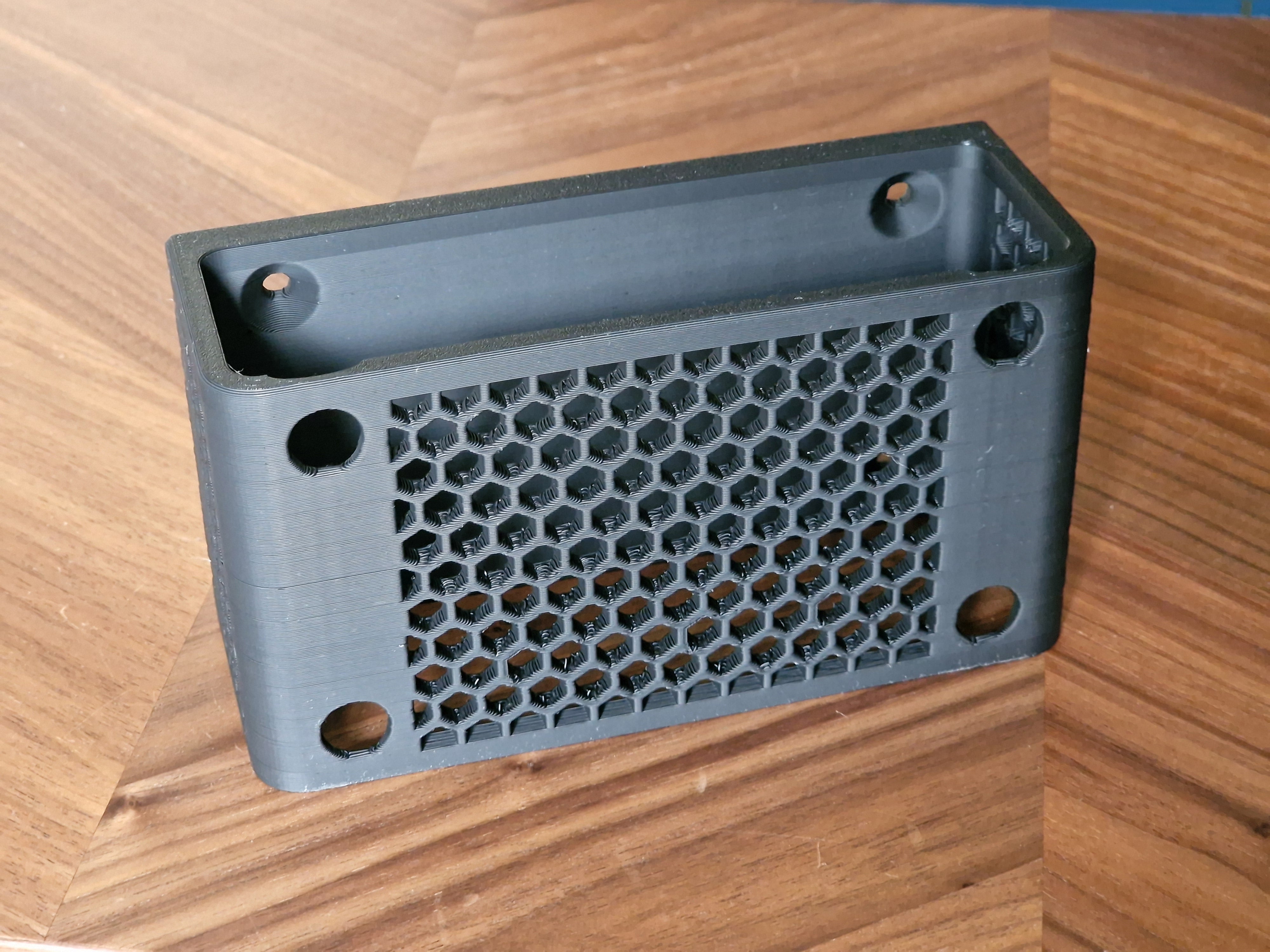 Support de bureau sous table pour Focusrite Scarlett Solo 4e génération