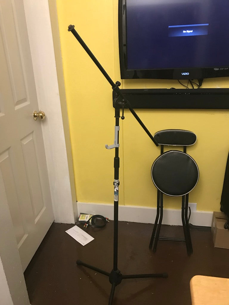 Support à clipser pour pied de microphone - Organisation des câbles et des écouteurs