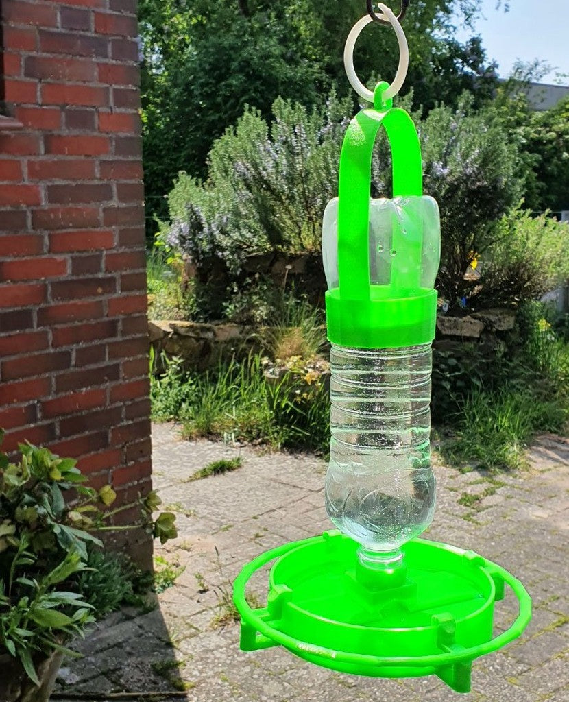 Abreuvoir pratique pour oiseaux avec perchoir et porte-bouteille