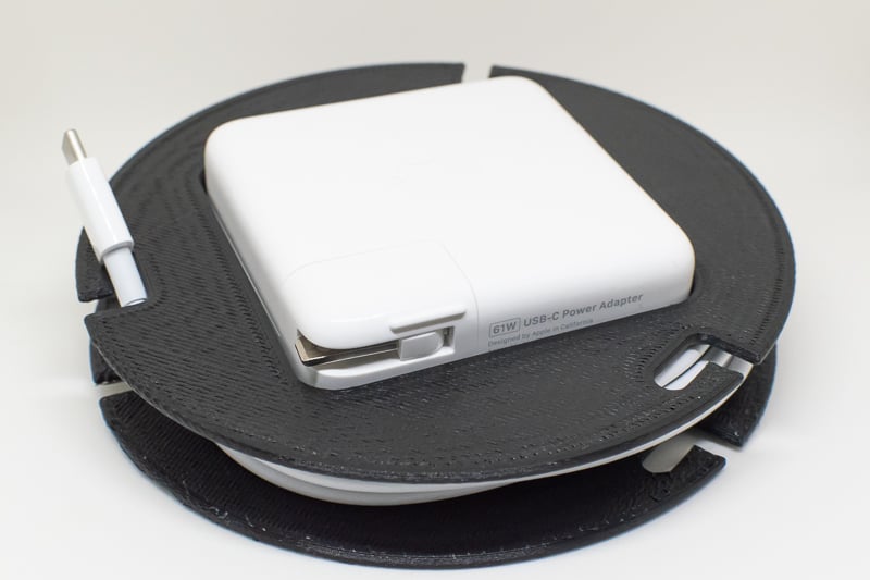 Organisateur de câbles pour l'adaptateur d'alimentation USB-C 61W - MacBook Pro 13' (2017)