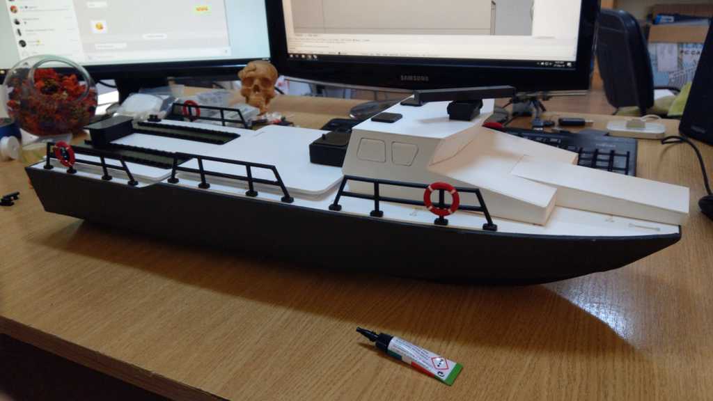Bateau RC Florina