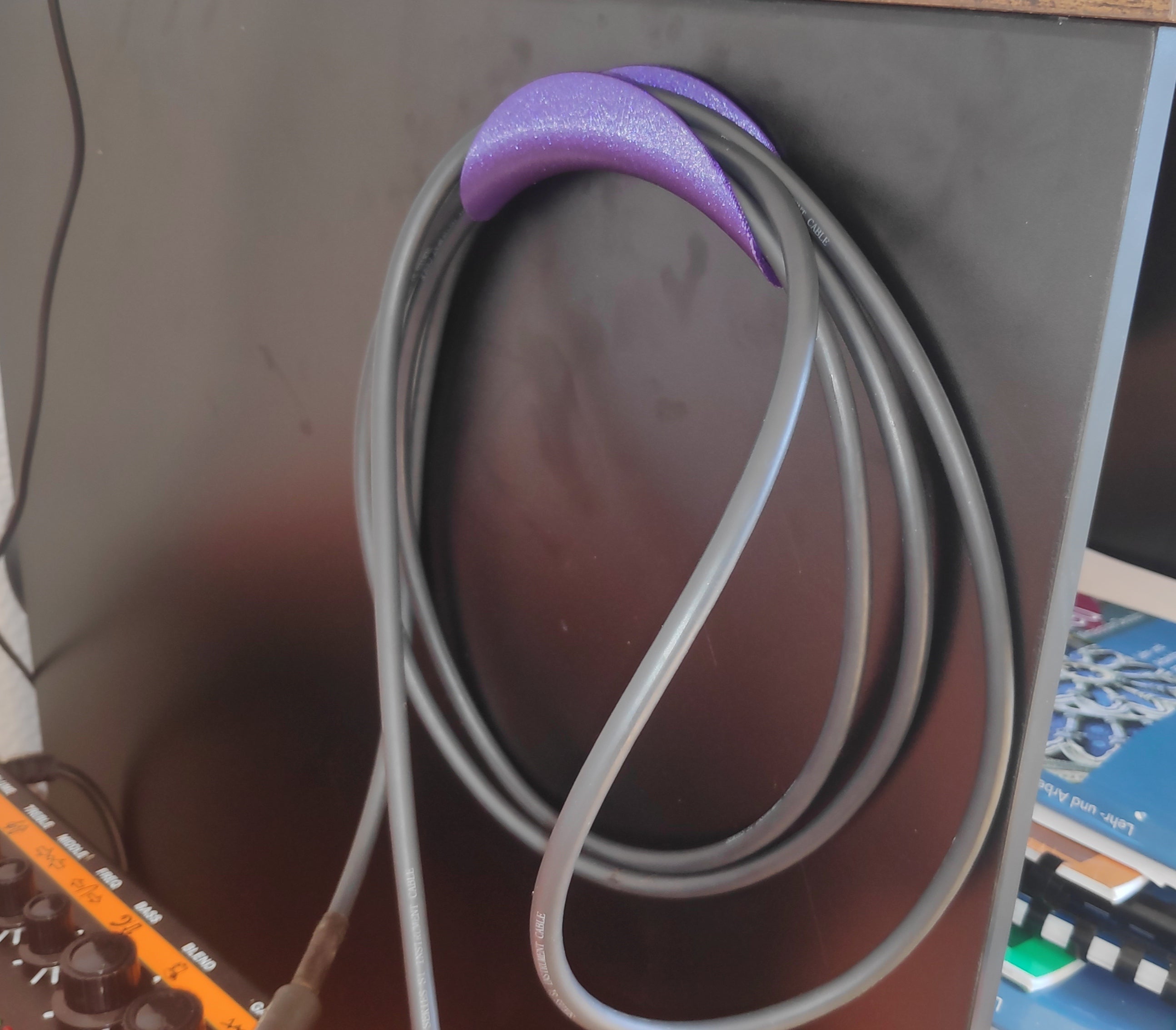 Support de câble de guitare pour montage mural