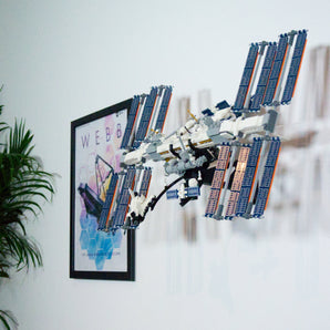 Support mural pour la station spatiale ISS de la NASA 21321