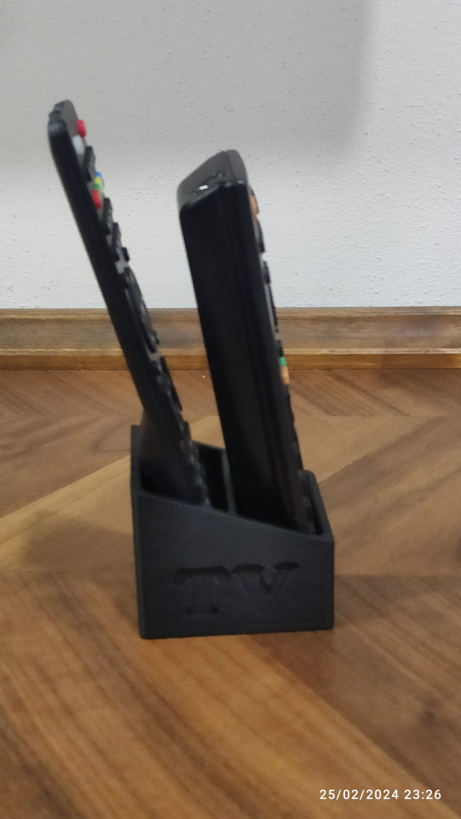 Porte-télécommande pour la cuisine