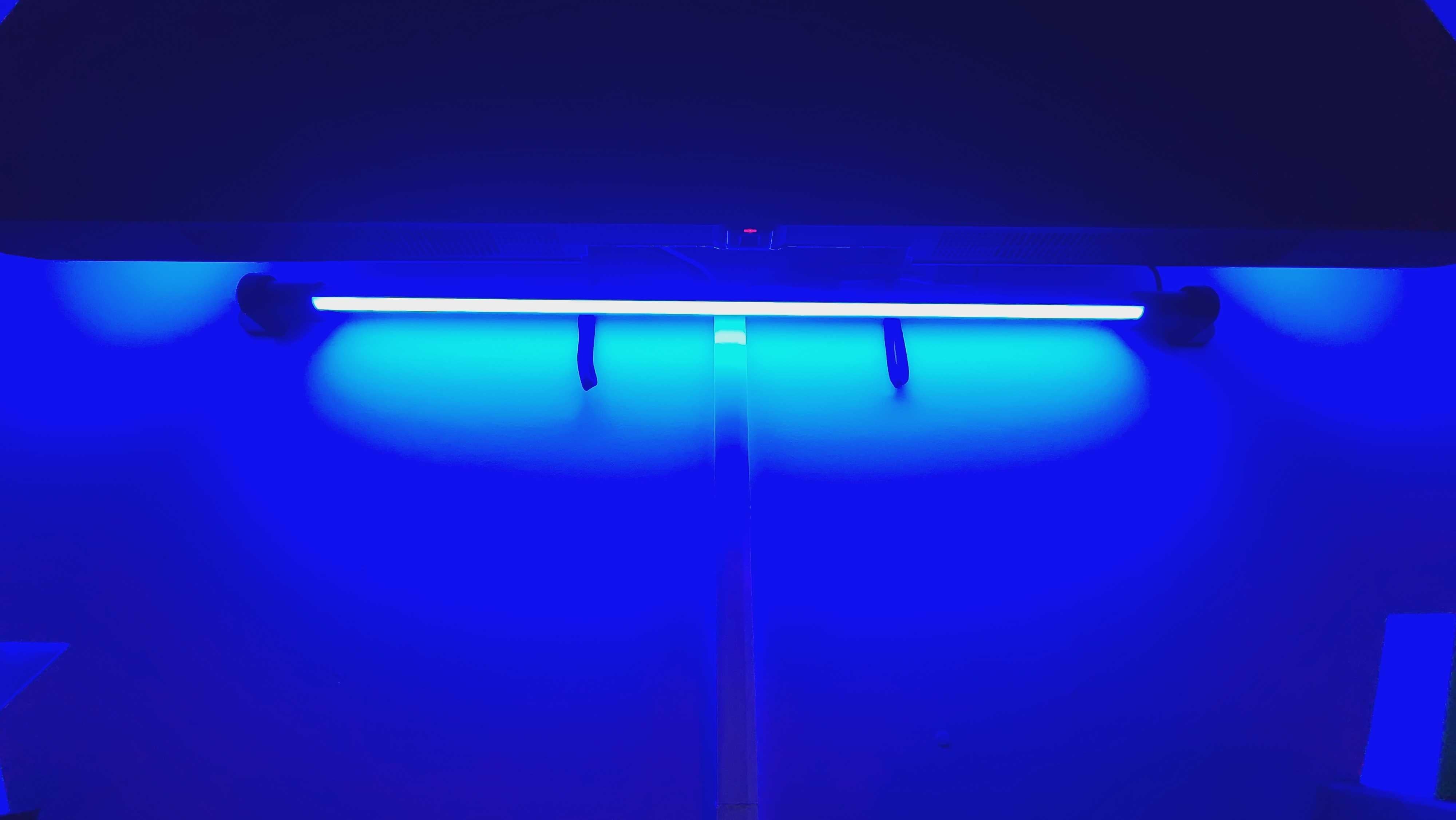 Tube lumineux Philips Hue Play Gradient Montage mural
