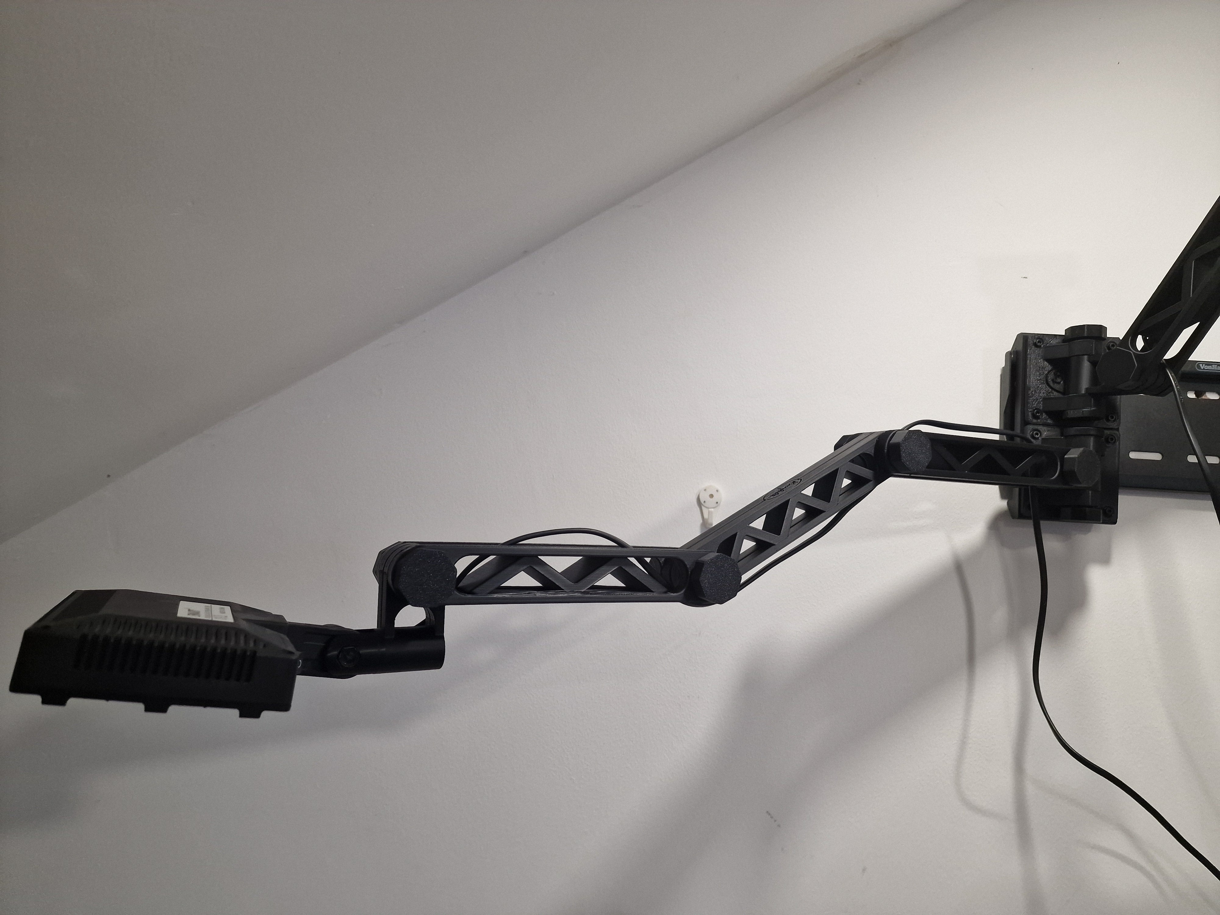 Support mural réglable avec bras pour éclairage LED et TV