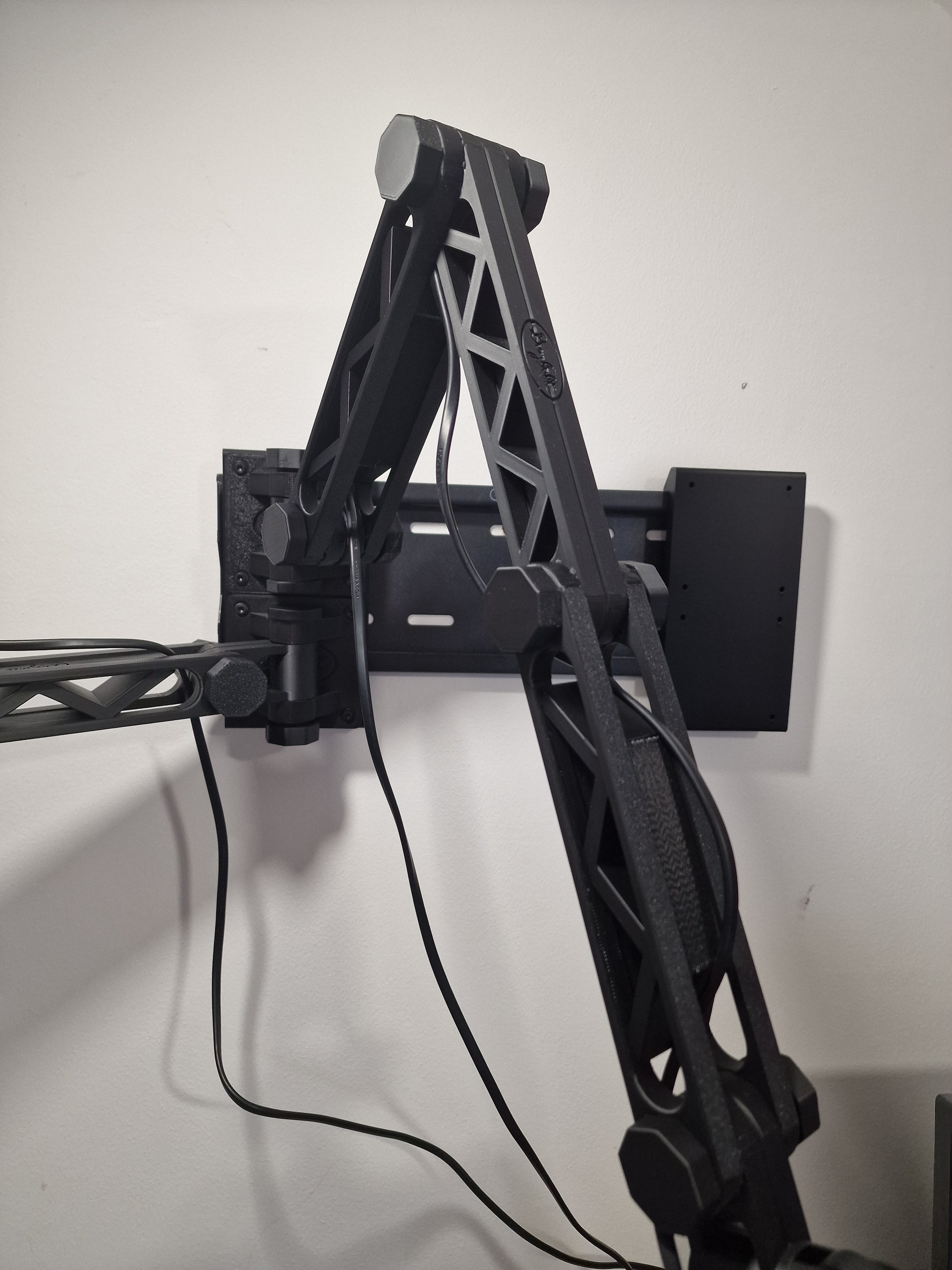 Support mural réglable avec bras pour éclairage LED et TV