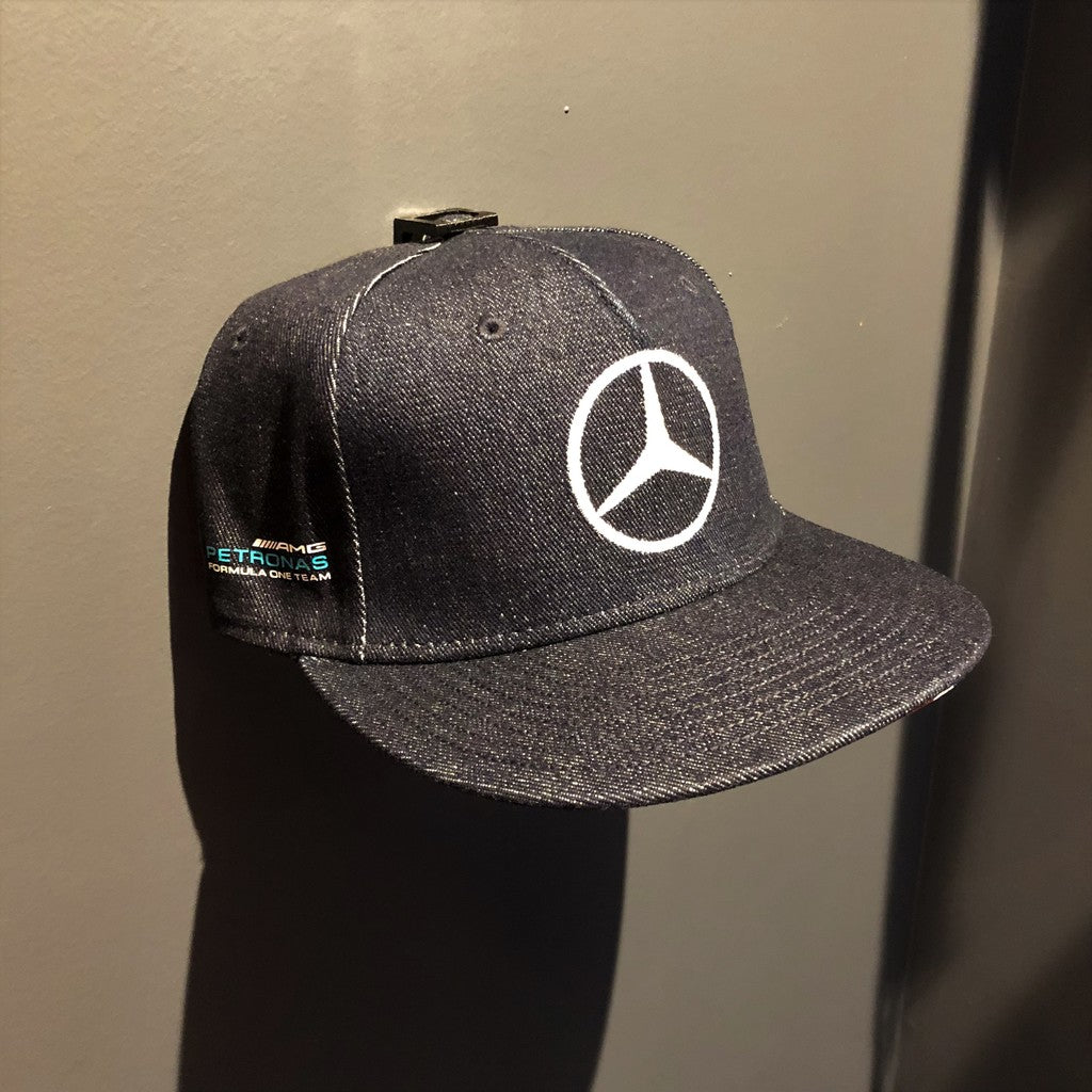 Support d'affichage mural pour casquettes