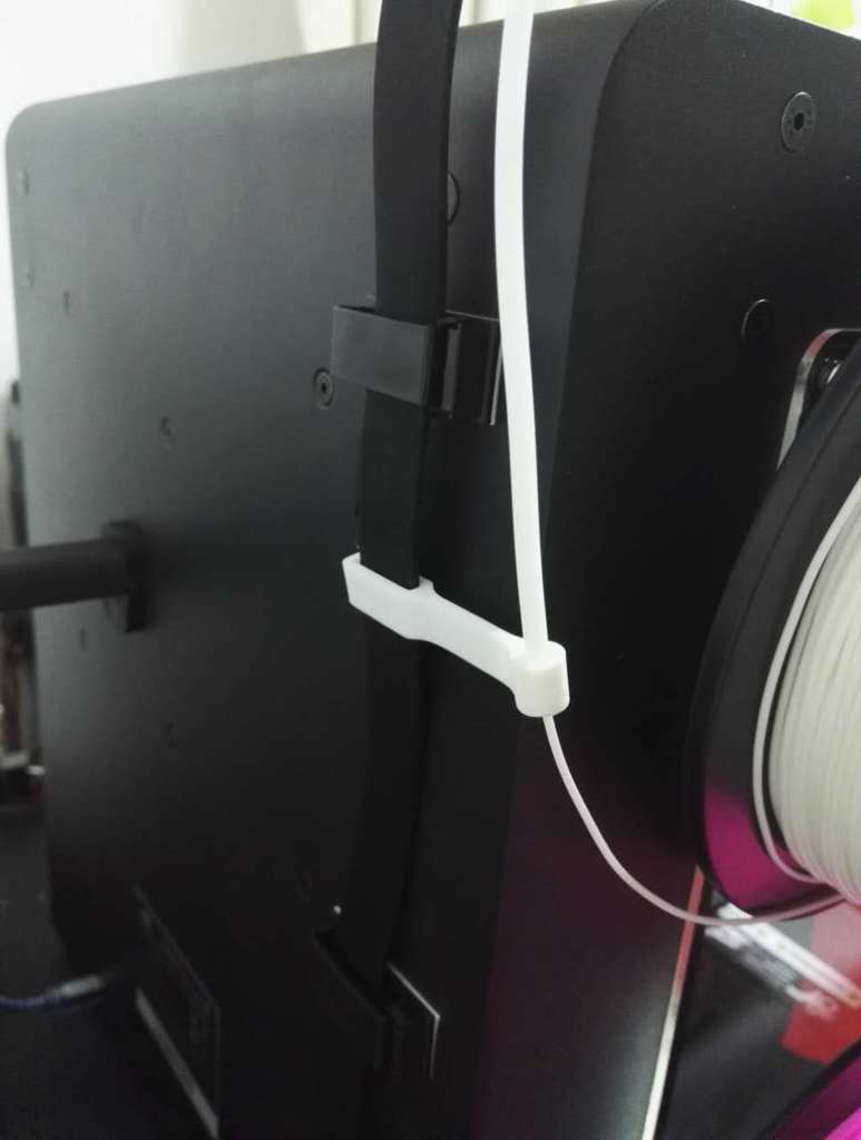 WANHAO DUPLICATOR 6 Support pour tubes et bobines de filament

Gestion des câbles pratique