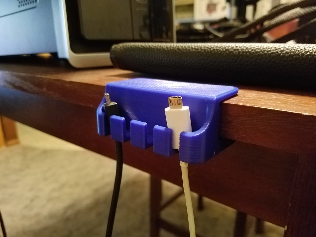 Support de câble micro USB pratique pour bureau