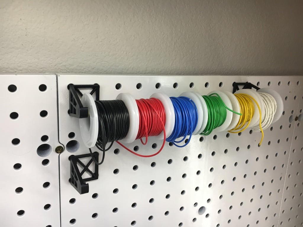 Support de câble Pegboard pour bobines