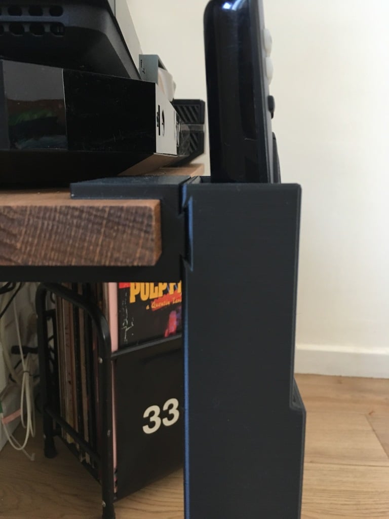 Support de télécommande pour étagère de 19 mm