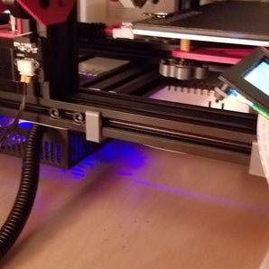 Serre-câble pour câble plat (profil 2040)