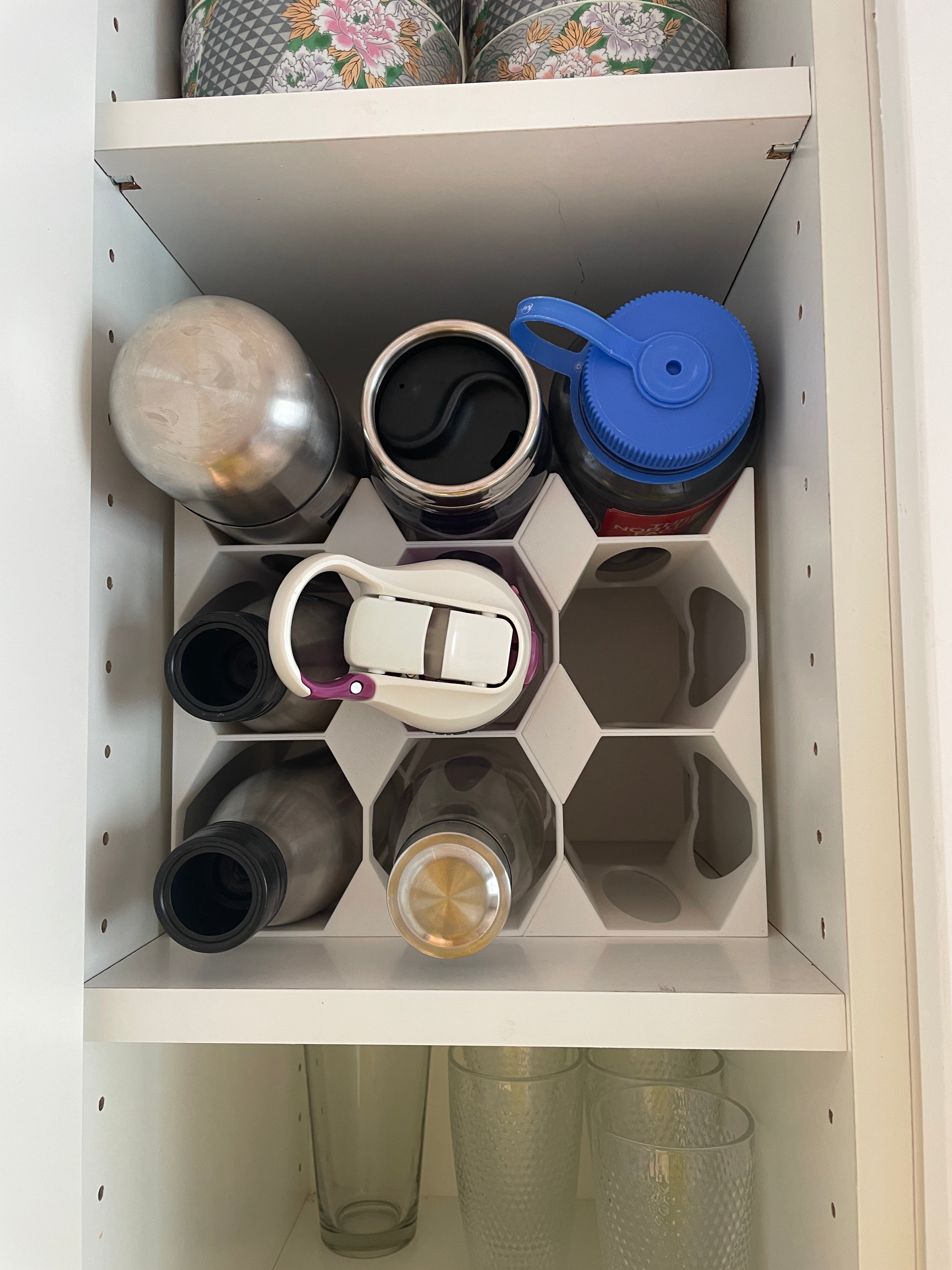 Support à bouteilles pratique pour bouteilles d'eau et de vin