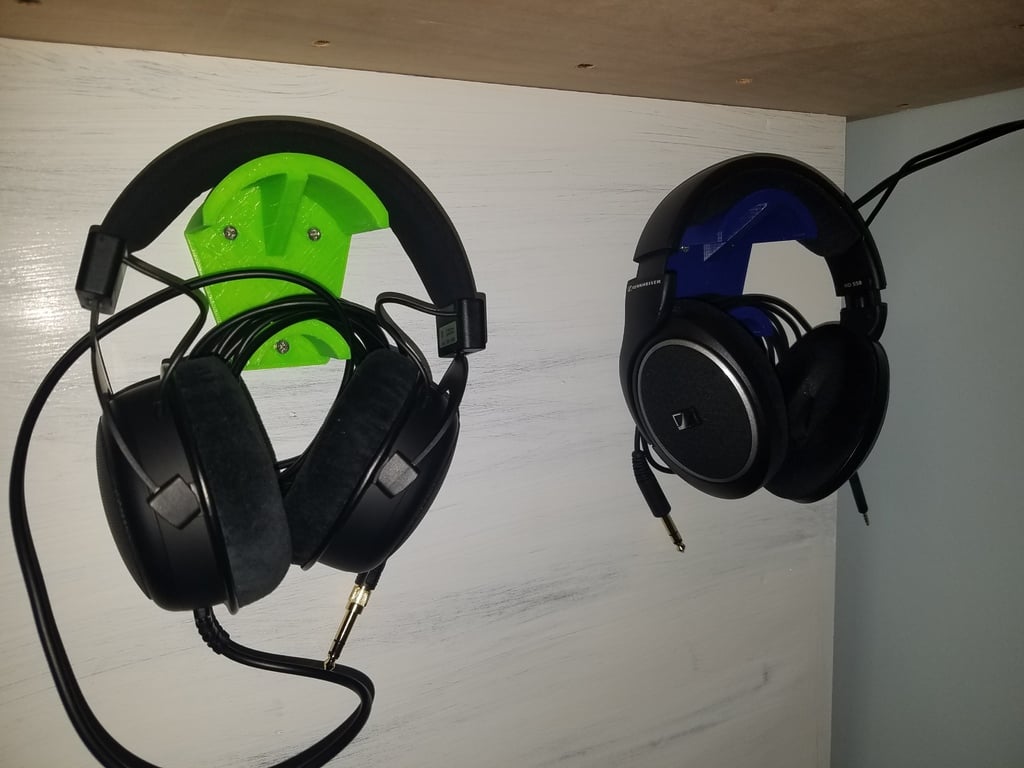 Support de casque avec rangement pour câbles