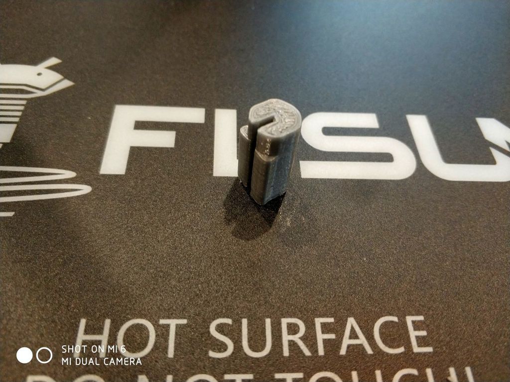 Collier de serrage de câble FLSun QQ pour une gestion organisée des câbles
