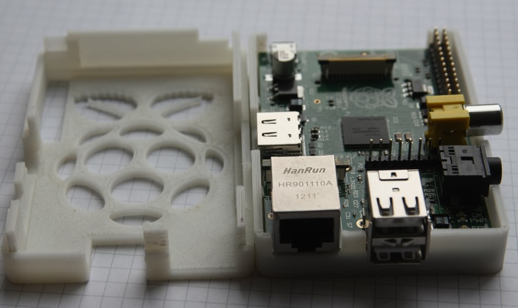 Boîte Raspberry Pi avec dimensions exactes et améliorations