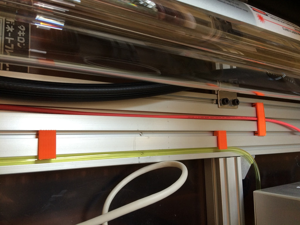 Clip de guidage de câble Lasersaur