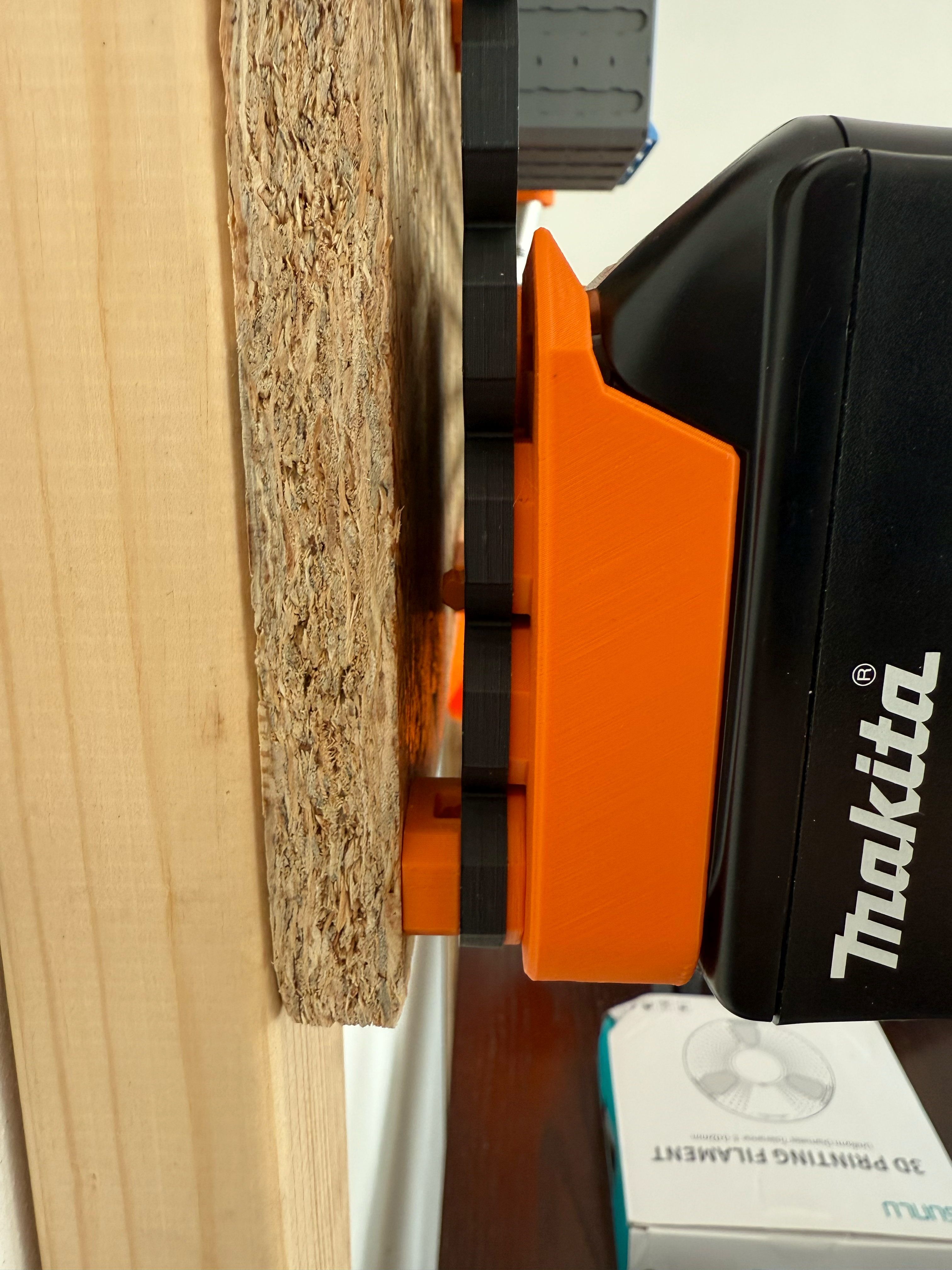 Support de batterie Makita LXT pour Multiboard avec verrou T-bolt