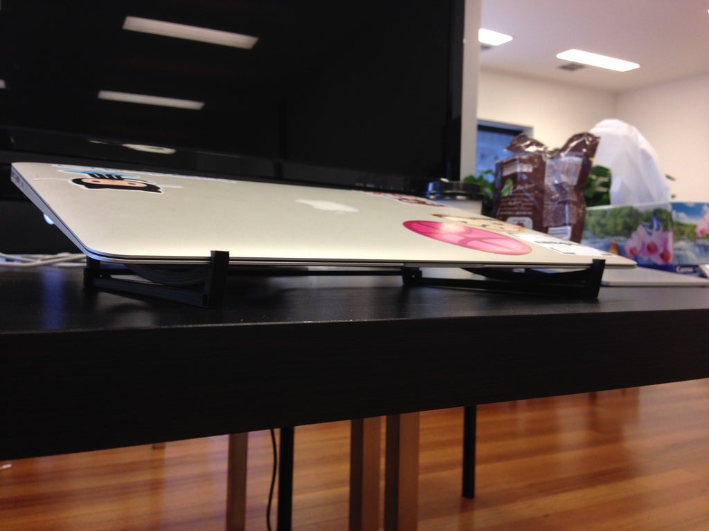 Support d'ordinateur portable flexible pour MacBook Air et ordinateurs portables