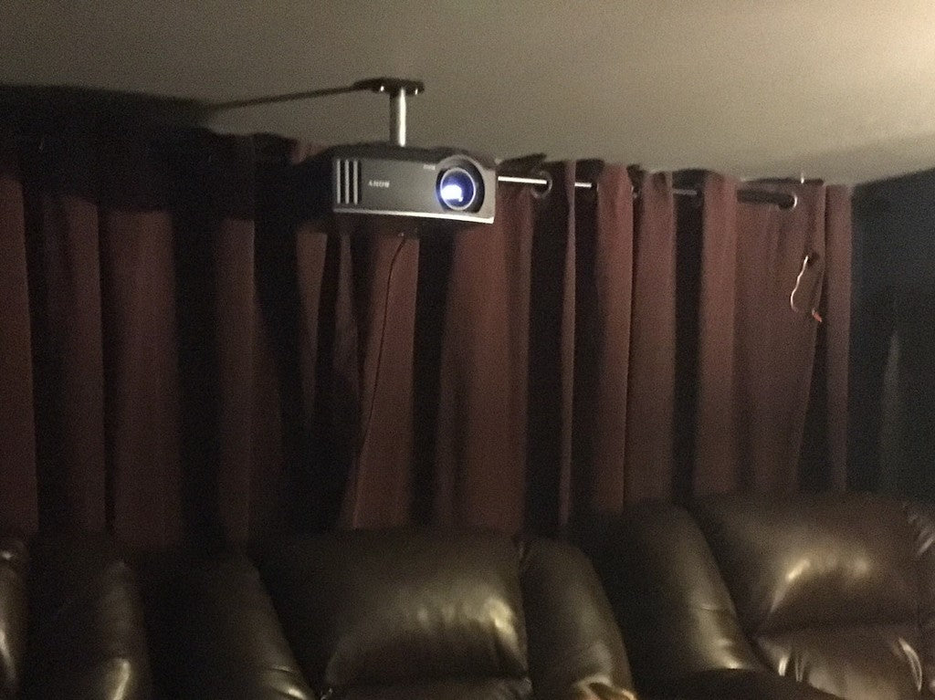 Support de plafond pour projecteur - Montage robuste et réglable