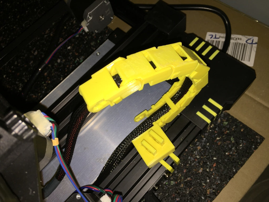 Clip-on pour la chaîne de câbles de lit d'impression Anycubic Chiron remix