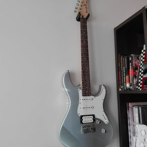Support mural pour guitare électrique Yamaha Pacifica 112