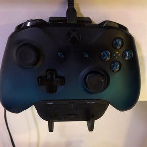 Montage mural de manette Xbox One