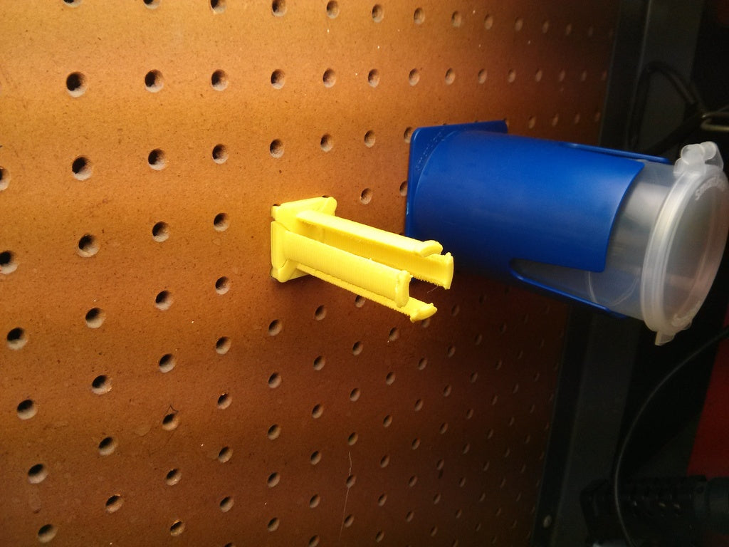 Support de panneau perforé pour bobines de fil - Rangement efficace