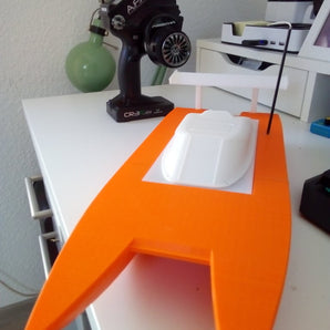 Jet Boat RC Remix - Conception modifiable de coque et de moteur à réaction