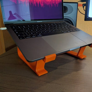 Station d'accueil élégante pour MacBook Pro 13" et 15"