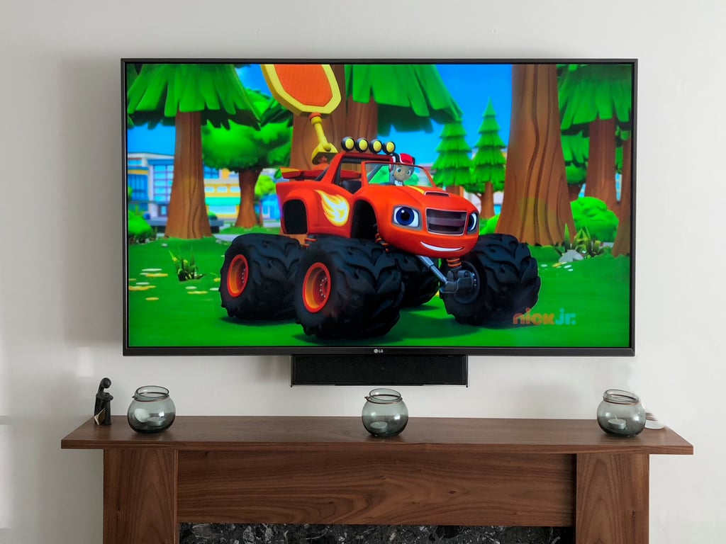 Support de haut-parleur central LG TV