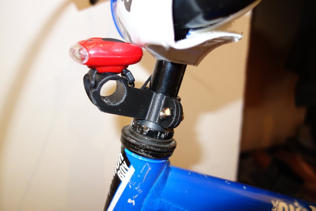 Support d&#39;éclairage vélo pour tube 32mm - Leader Fox 16