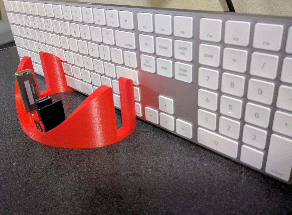 Support pour Macbook Pro 2017 15" avec rangement intégré