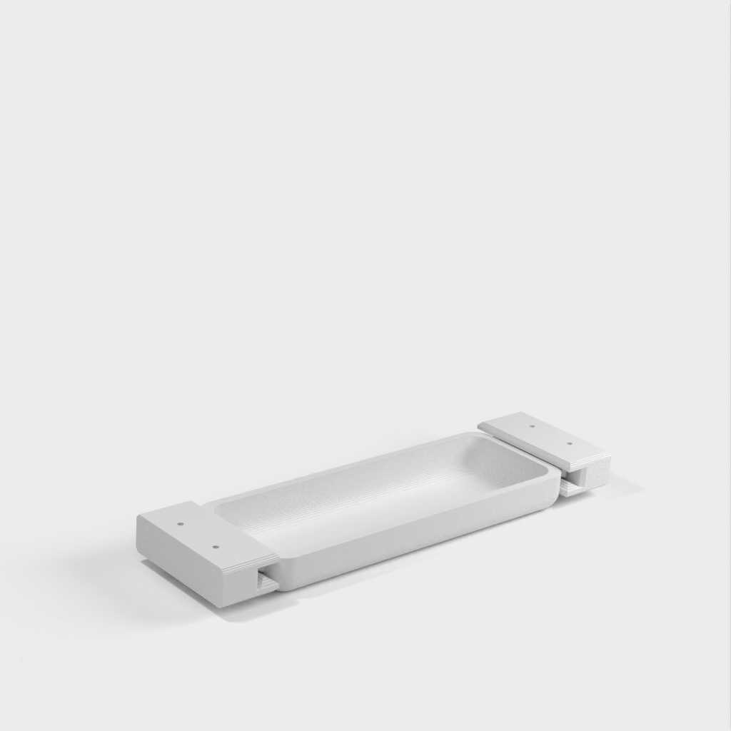 Plateau pour bureau Bekant d&#39;IKEA pour adaptateurs USB-C