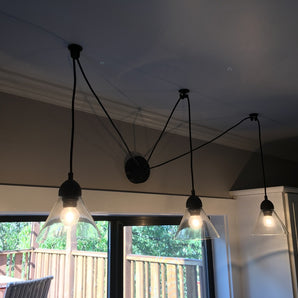 Crochet de suspension de câble double