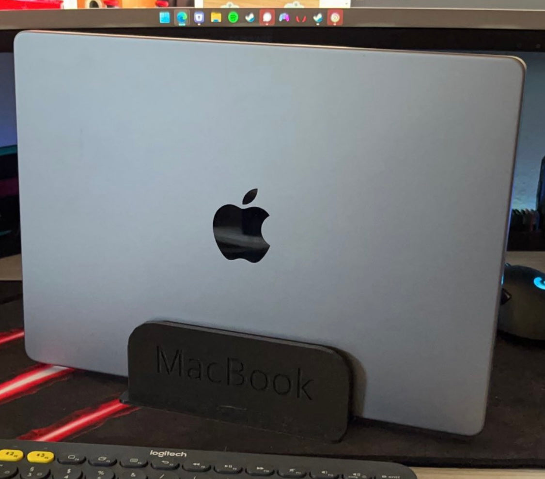 Vertikal stativ til MacBook Pro 14"