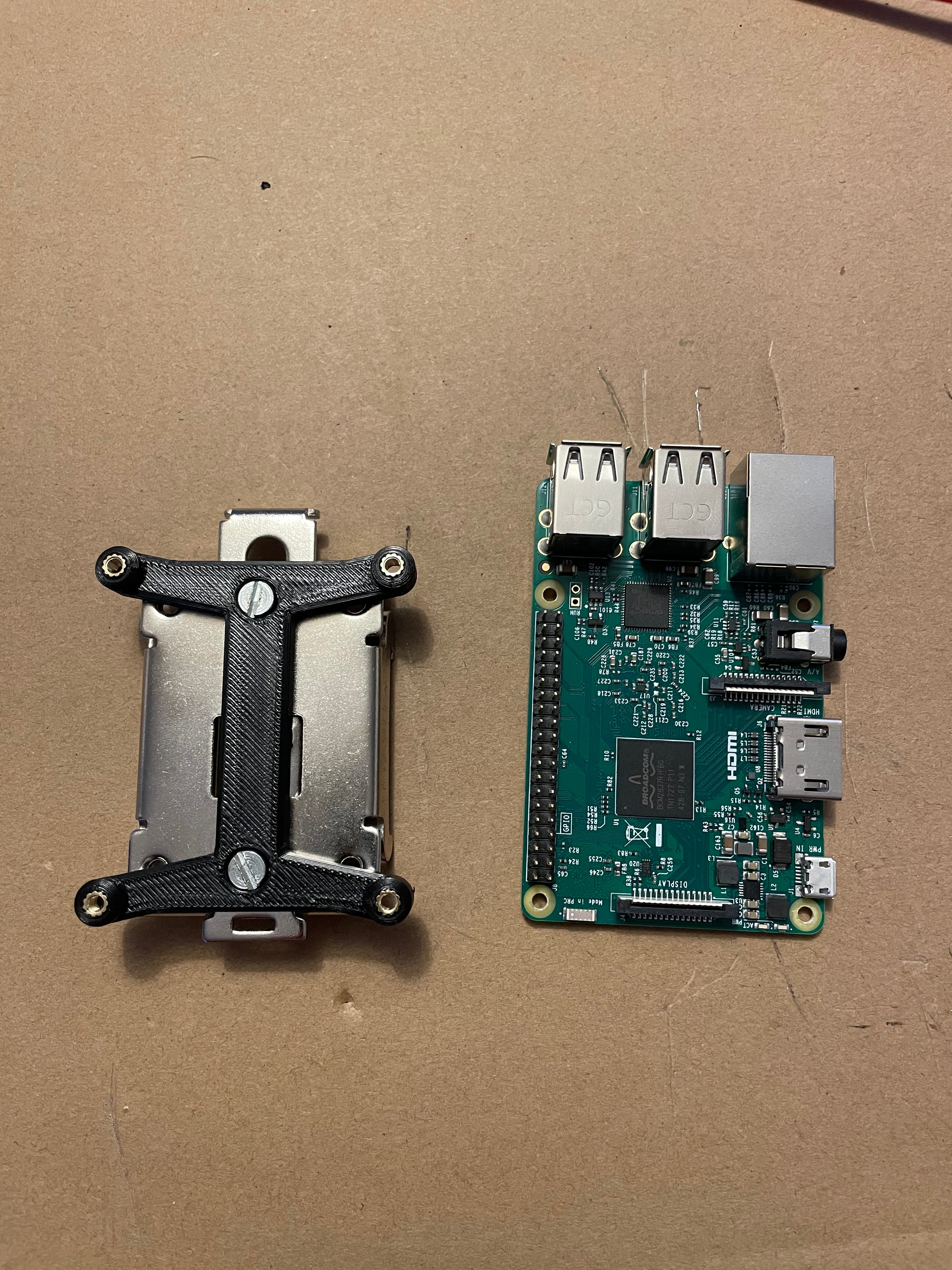 Support de montage Raspberry PI
