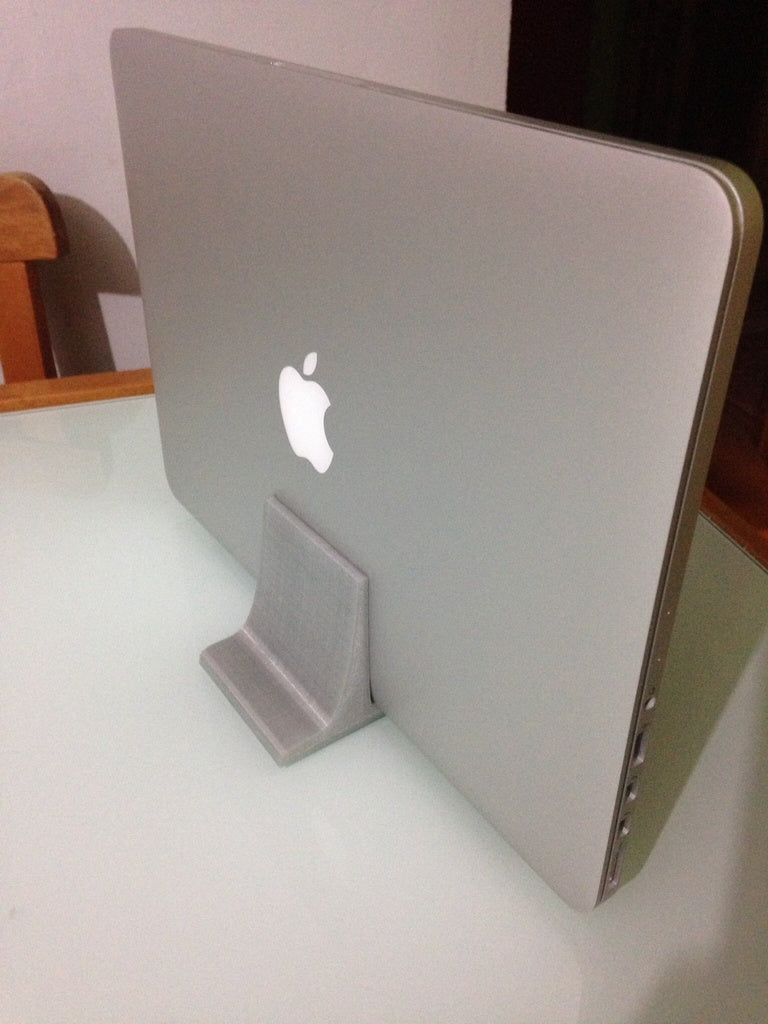 Support vertical pour Macbook Pro 13 Retina