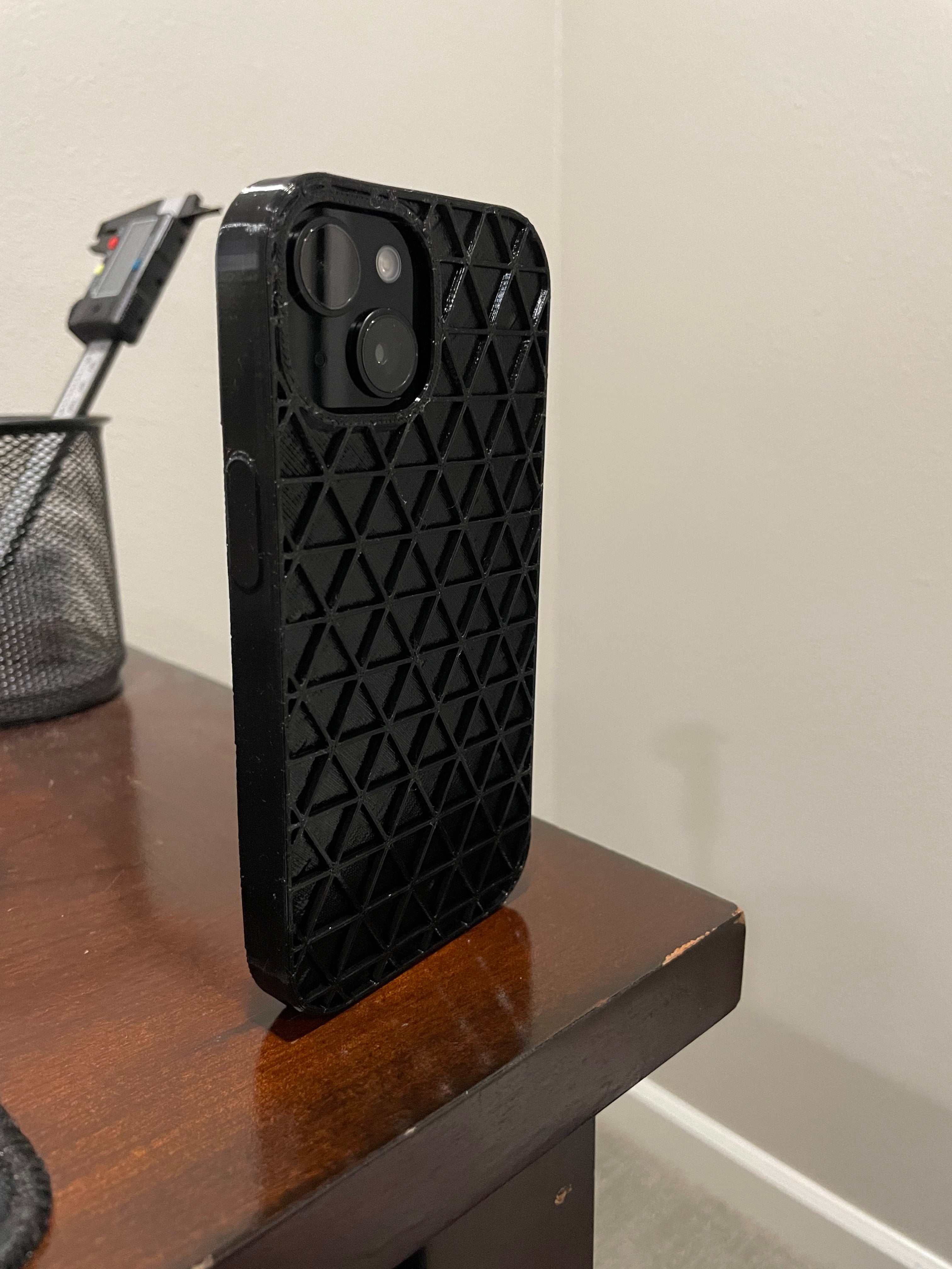 Étui pour iPhone 15 avec trou pour porte-monnaie et chargeur MagSafe