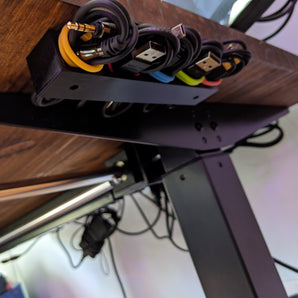 Organisateur de câbles pour câbles USB sous le bureau