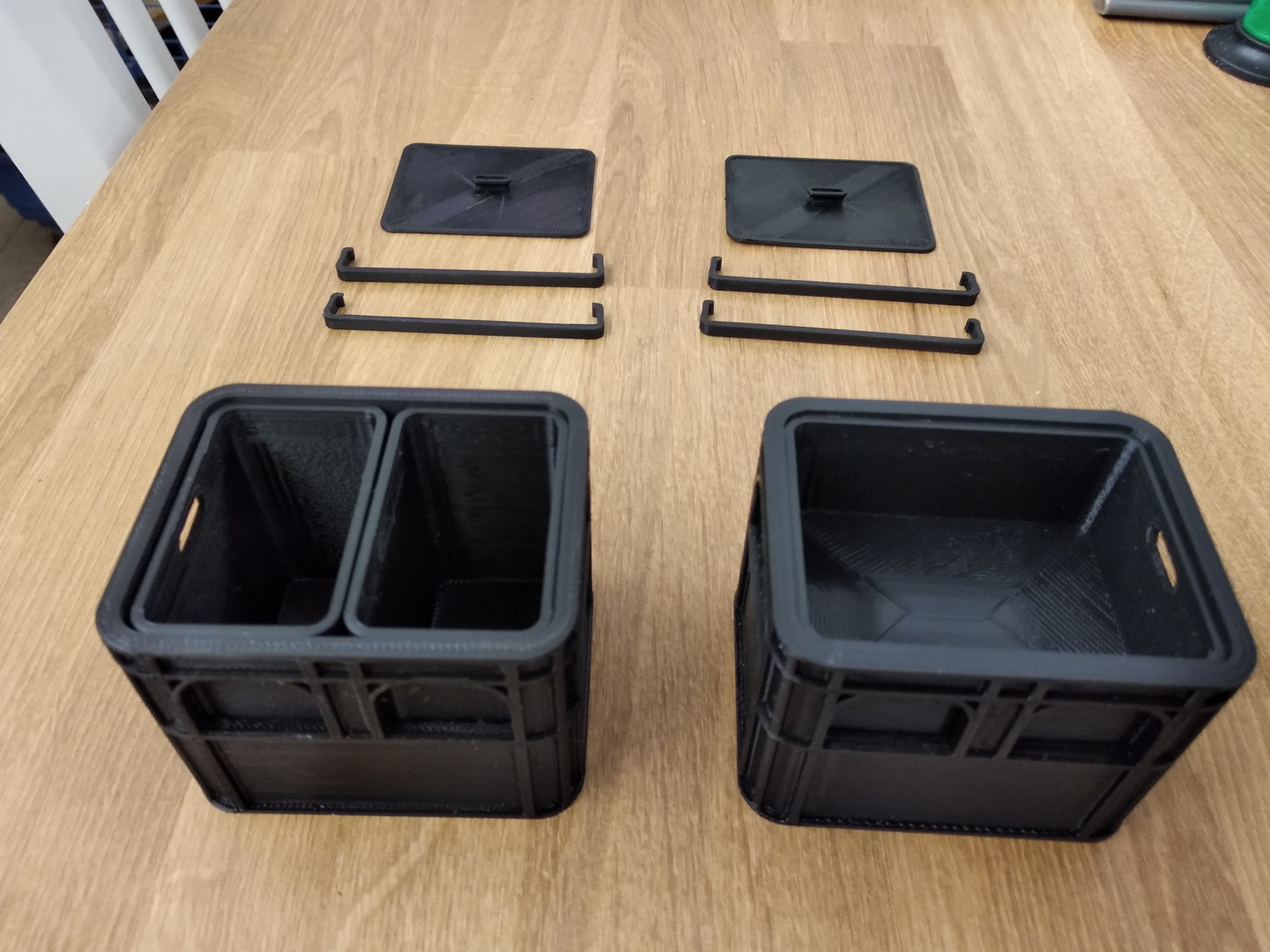 Support de batterie intelligent au design de caisse de bière pour piles AA et AAA