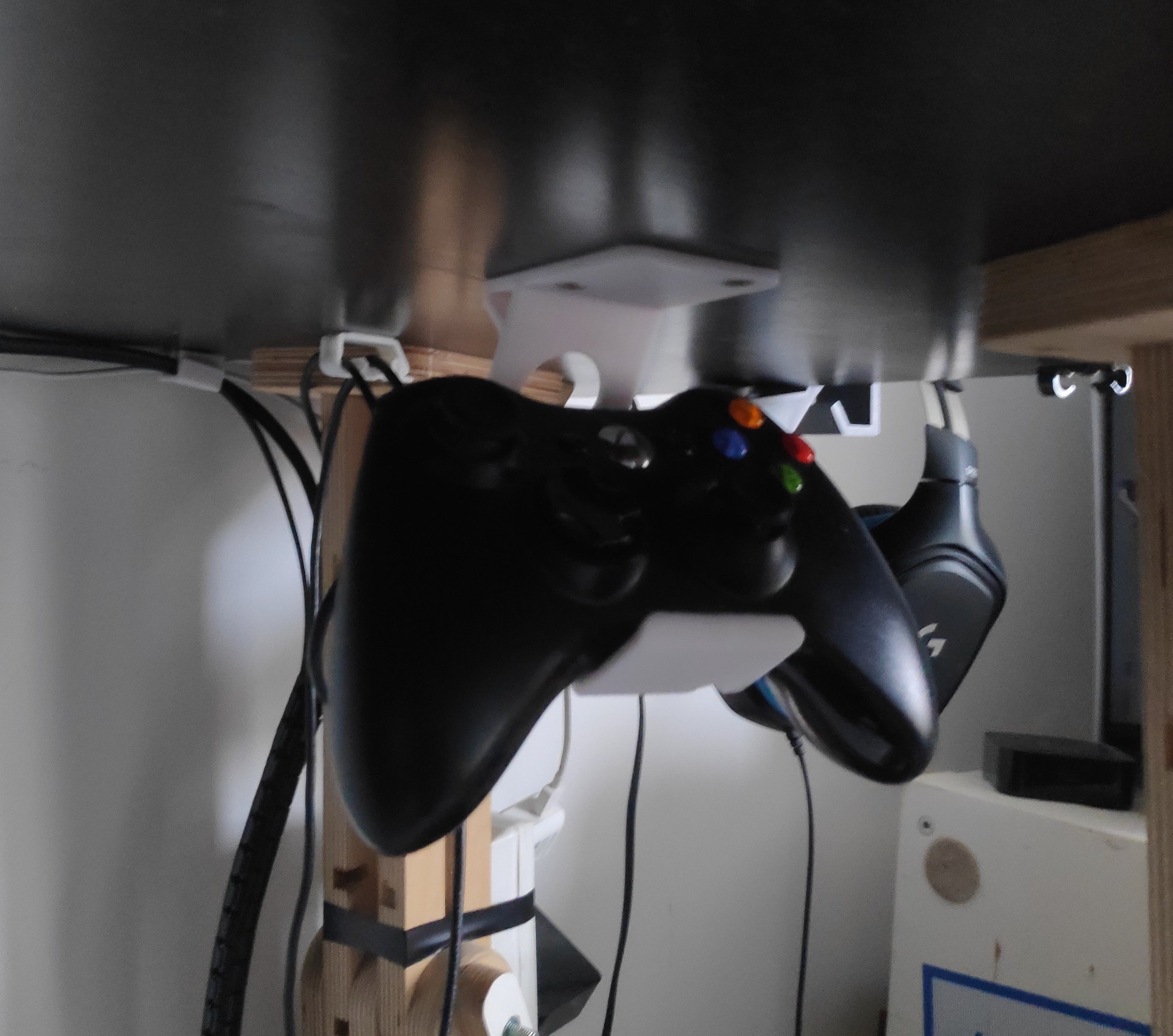 Support de manette Xbox pour sous le bureau
