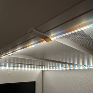 Clips de bande lumineuse Hue pour lit IKEA SMÅSTAD - Montage en douceur