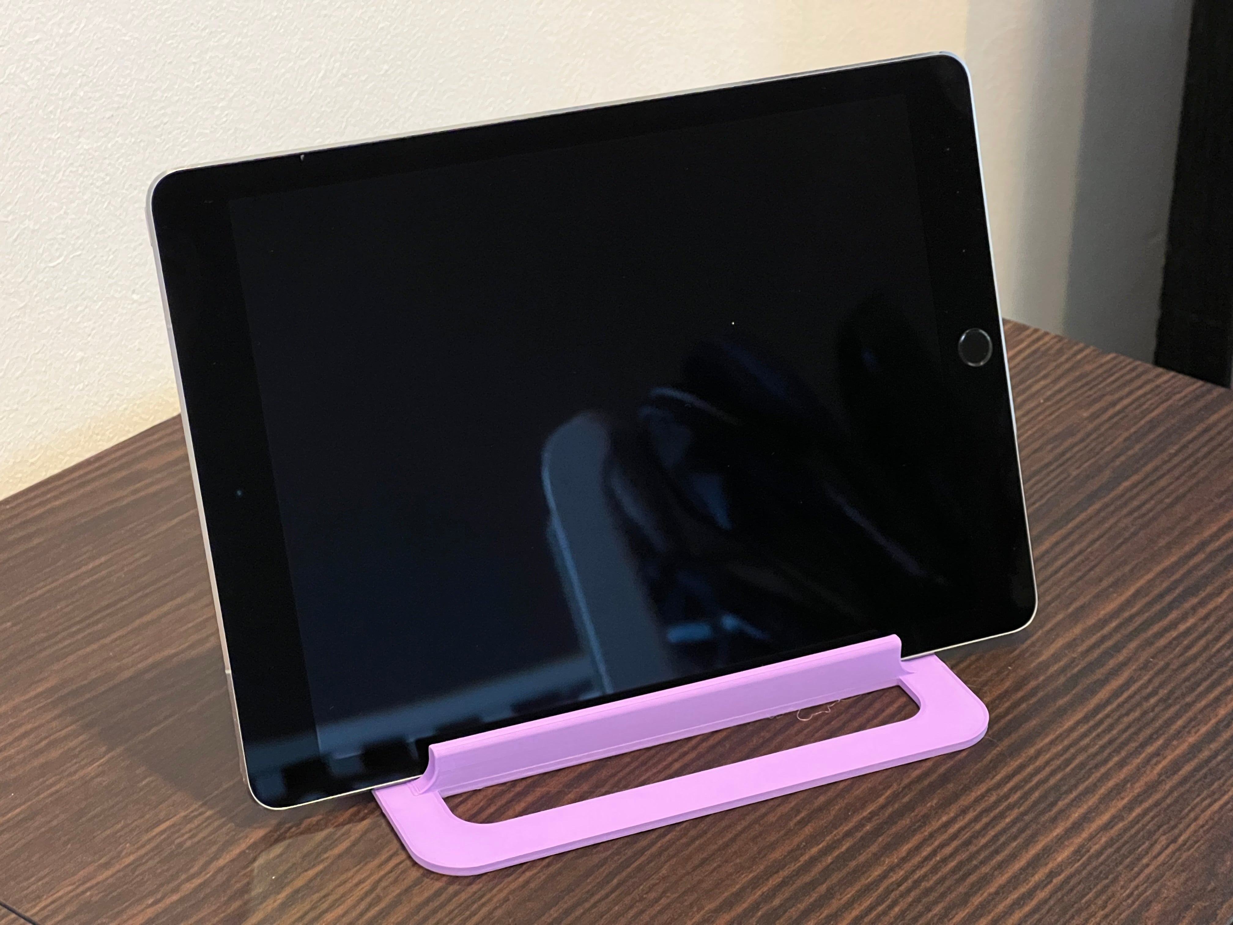 Support iPad surdimensionné en polymère PolyTerra Purple