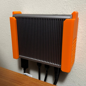Support mural peu encombrant pour station d'accueil CalDigit TS4