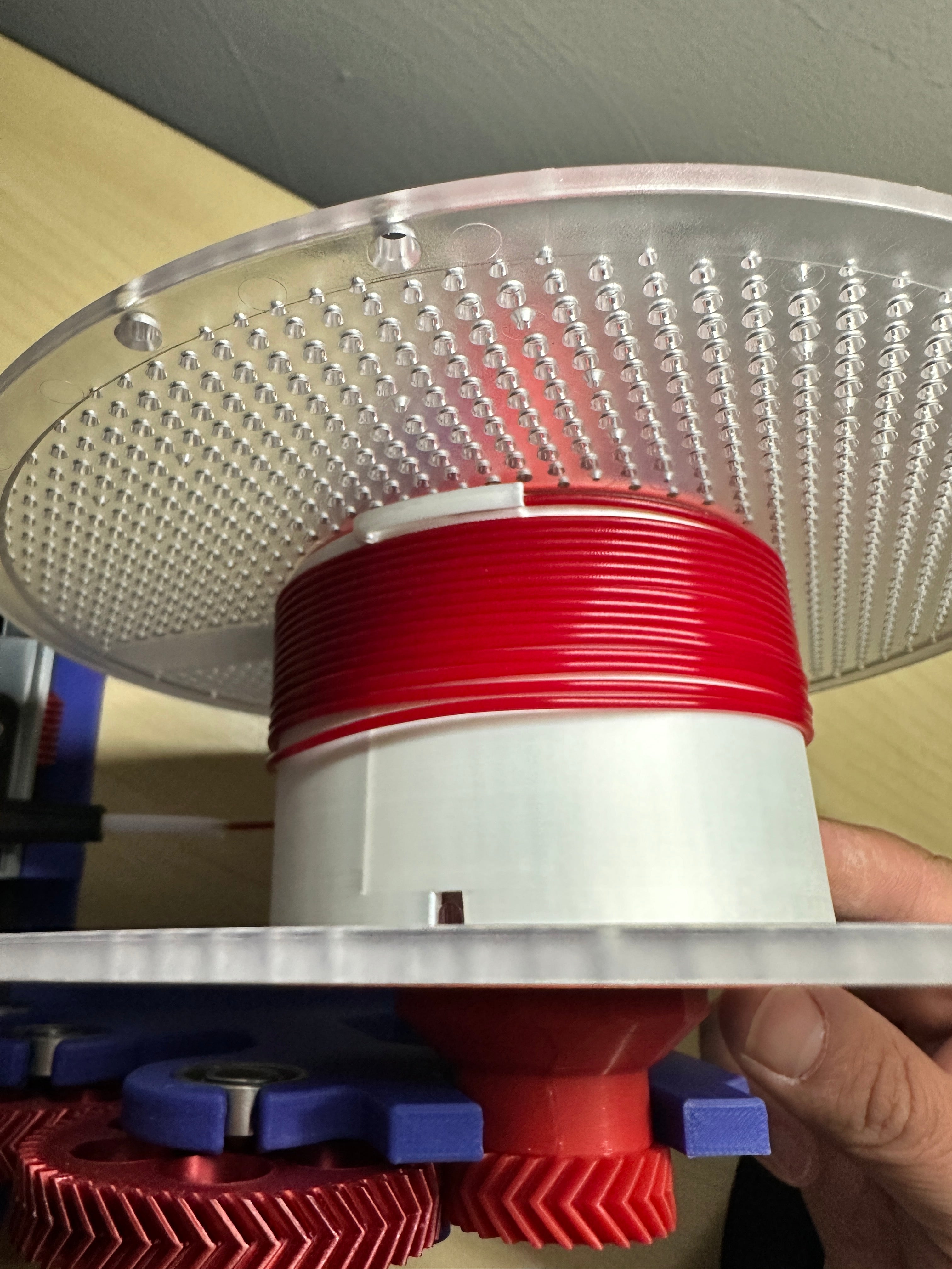 Noyau de bobine Bambu Lab avec clip de filament intégré pour AMS