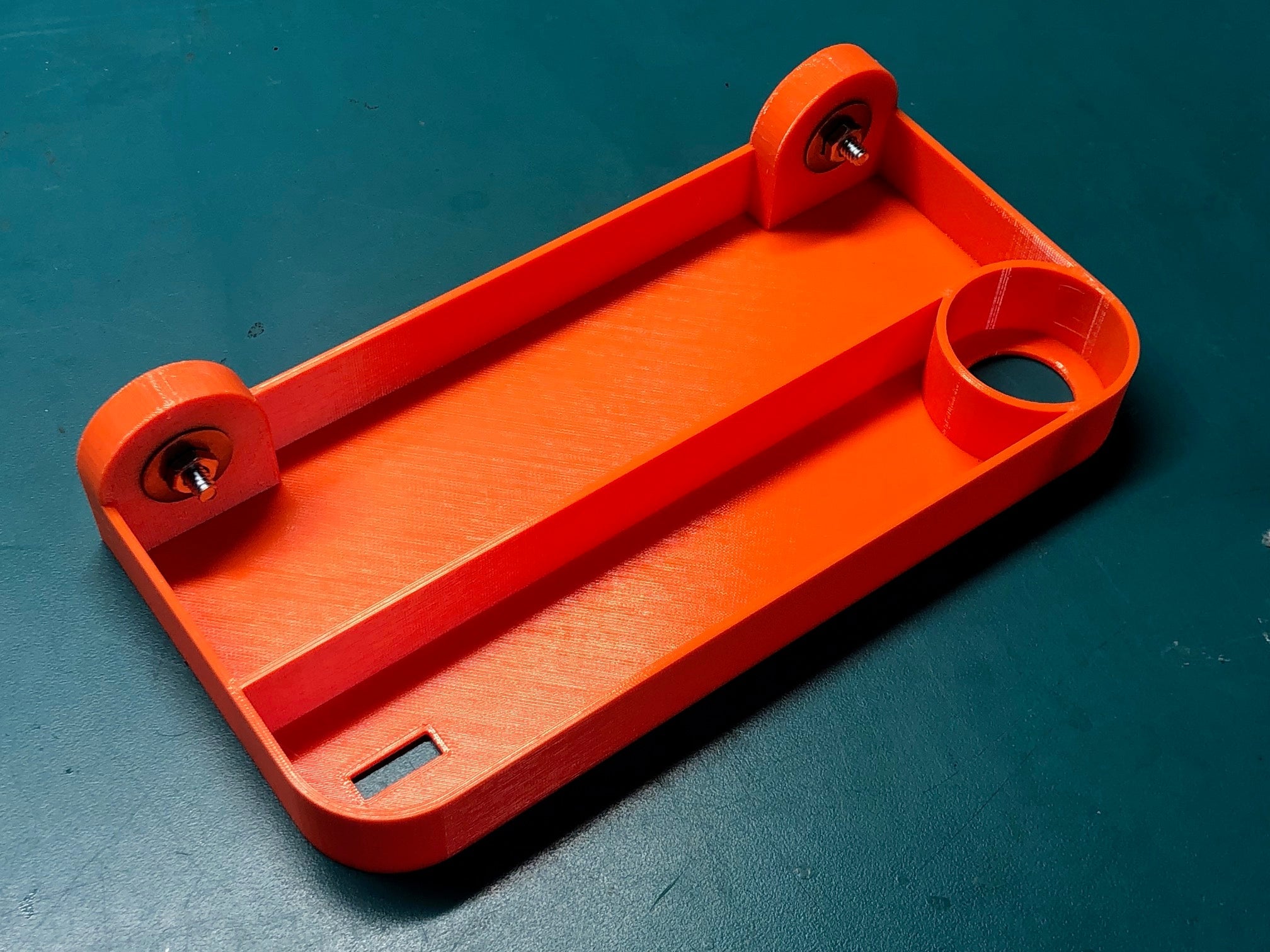 Bac à outils magnétique pour imprimante 3D