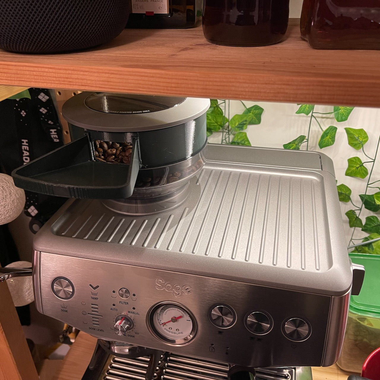 Extension de trémie à grains Sage Barista Express (Impress) avec goulotte de remplissage