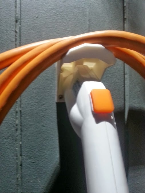 Support de connecteur J1772 avec capuchon et montage de câble
